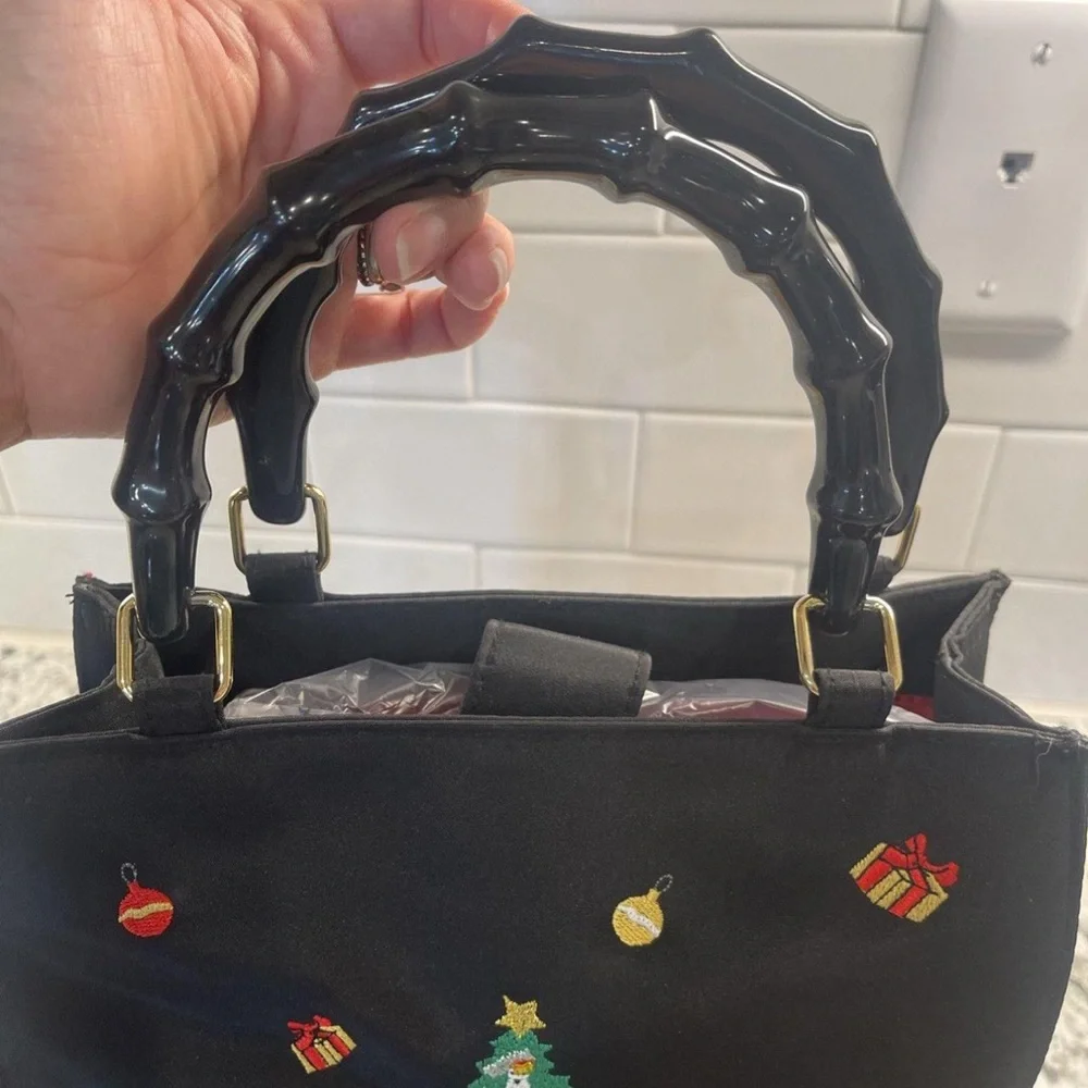Tiannl Black Festive Embroidered Tote - Picture 4 of 8